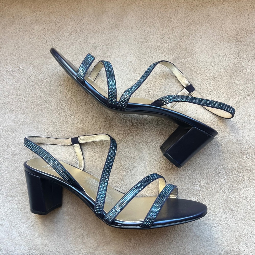 Naturalizer Vanessa 2 Women 11W Navy Blue Rhinestone Slingback Block Heel Sandal